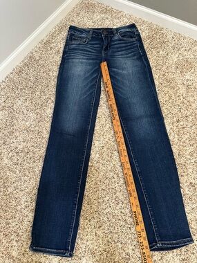 American Eagle Outfitters Dark Wash Straight-Leg Jeans